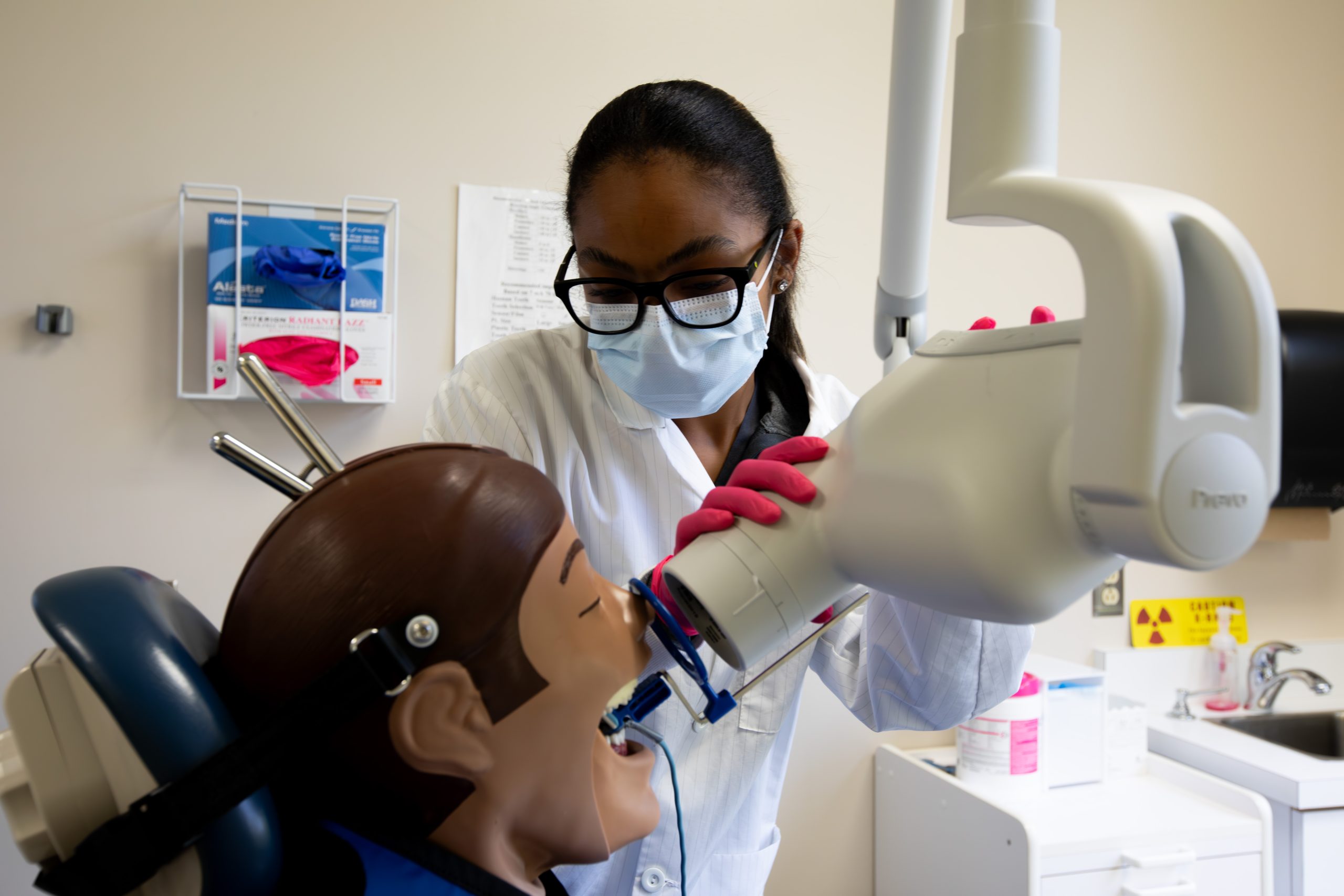 Lakeshore College dental clinic