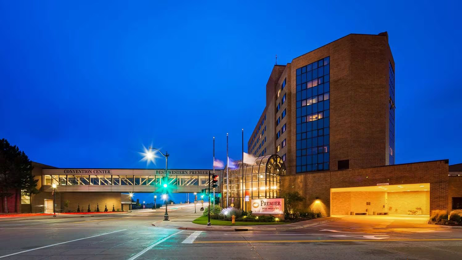 Best Western Oshkosh.jpg