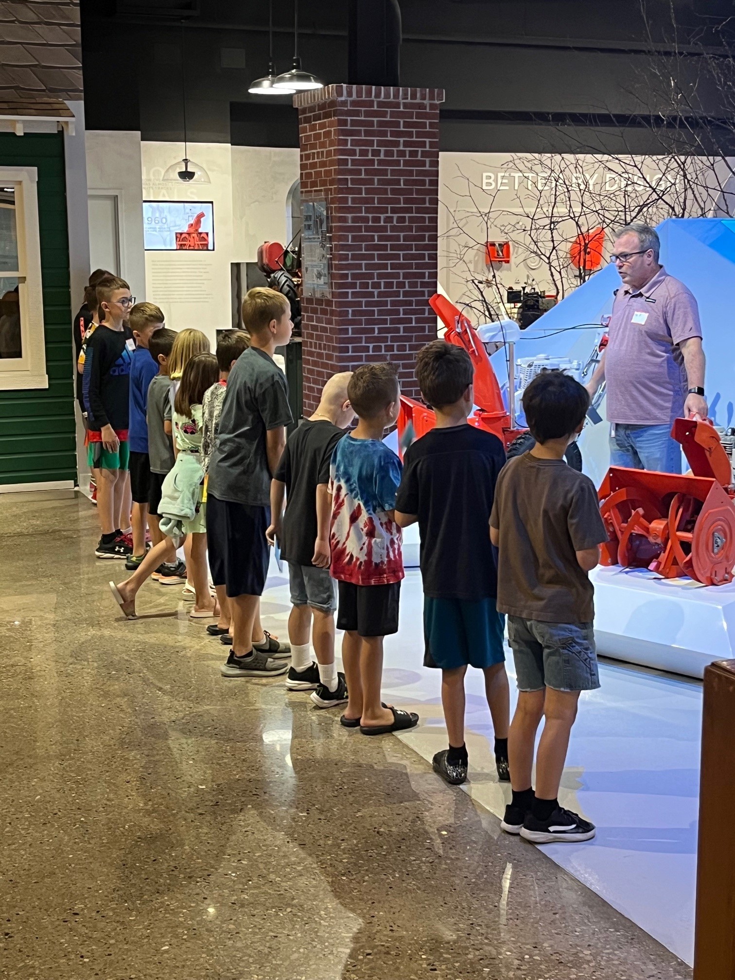 The AriensCo Museum offers hands-on learning opportunities for elementary school students such as interactive exhibits and STEM activities. AriensCo