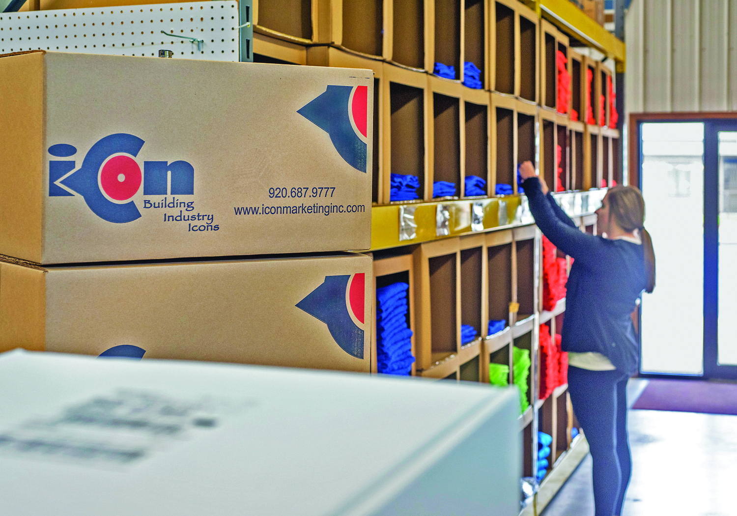 Warehouse-Technology.jpg