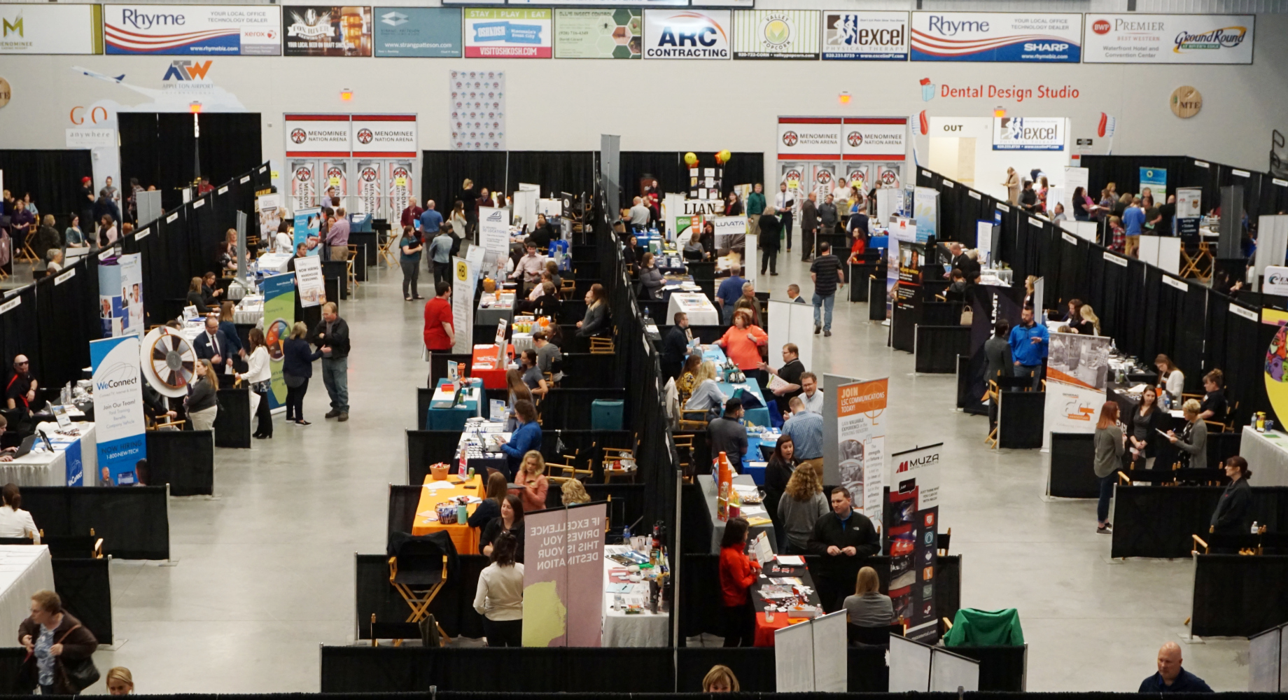 Oshkosh Job Fair 2019.jpg