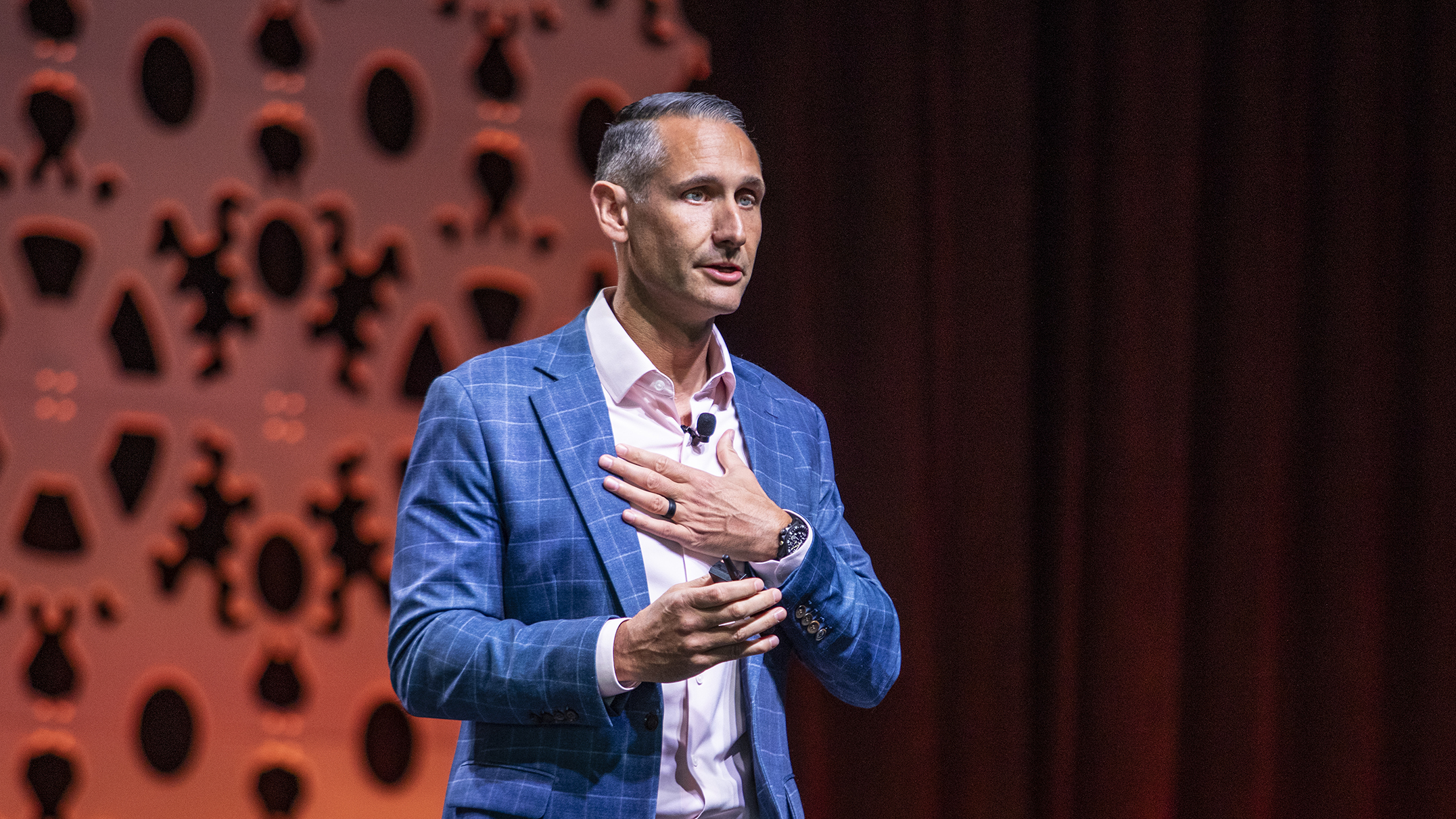 Football coaching legend Steve Jones presented a keynote speech on how to build a winning team culture.