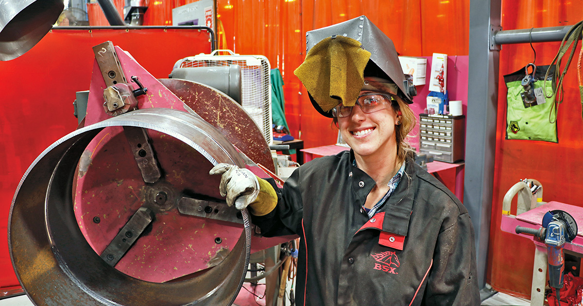 Kristen Vera, a UA Local 400 fabricator journeywoman, says her career at Tweet Garot Mechanical has afforded her the opportunity to not just care for, but spend quality time with, her family of seven.
