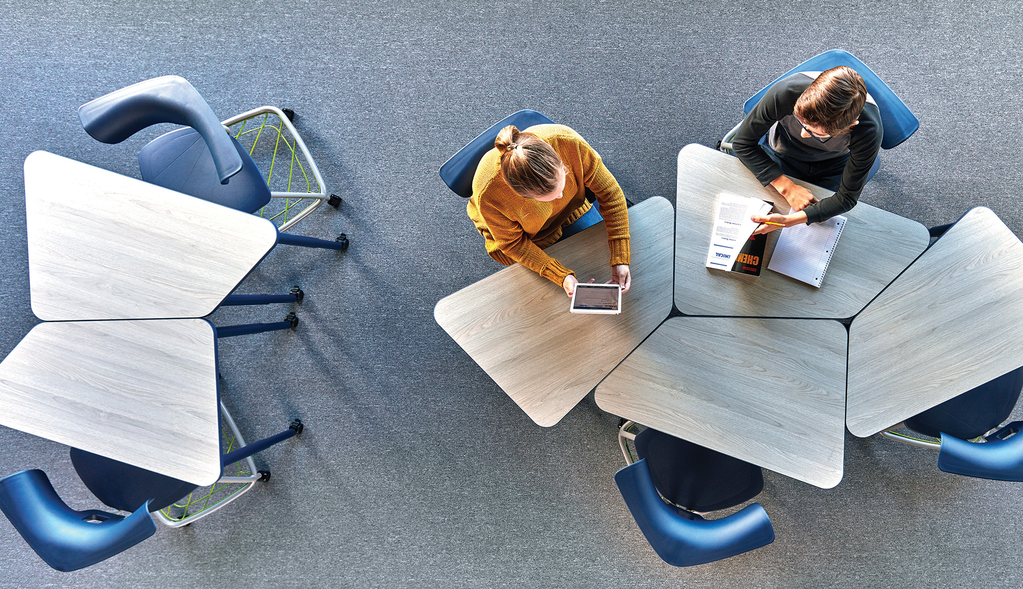 From K-12 classrooms to Fortune 500 companies, KI’s Advanced Research Team observes user behavior to understand how people use an environment as part of the company’s new product development process.
