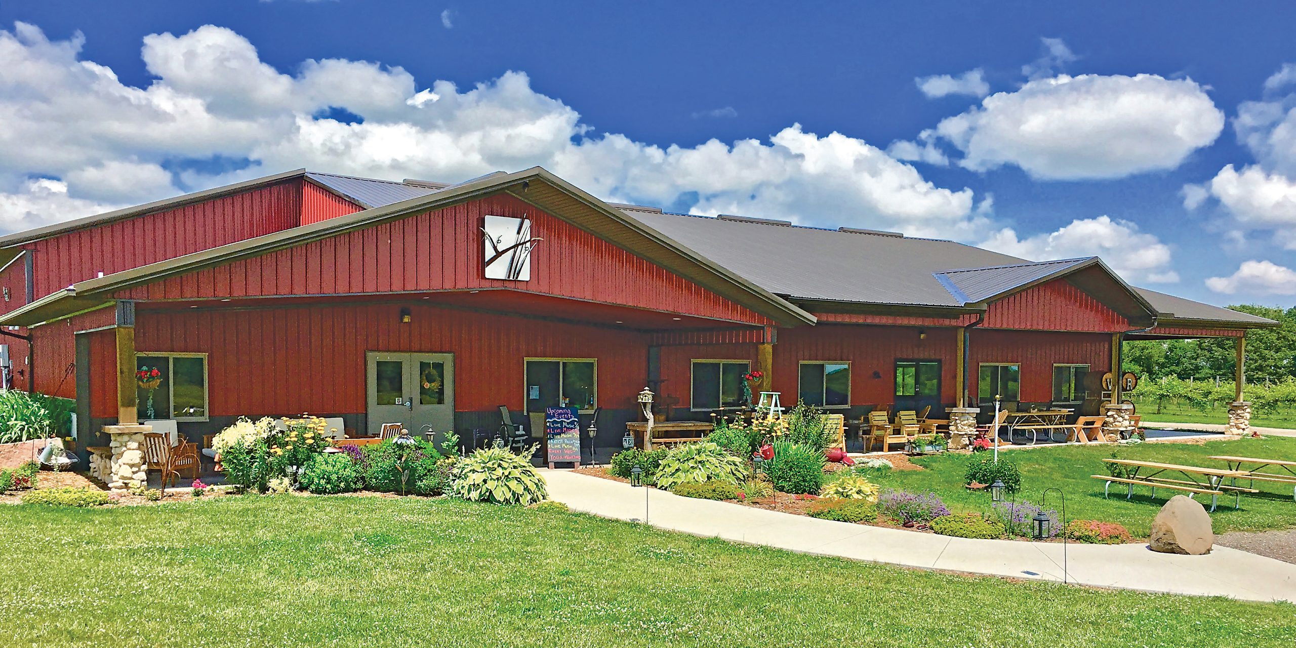 Vines & Rushes Winery features 2,500 grape vines, and it produces 20 wine varieties as well as ciders and ports.