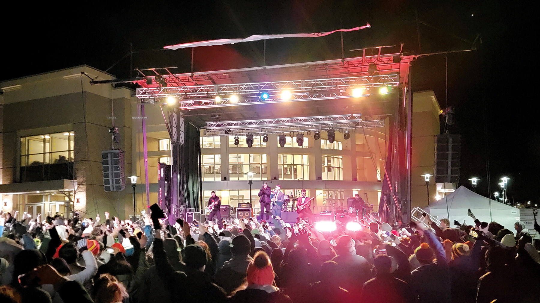 Crash Adams performing at Missouri University of S&T, March 18, 2023.