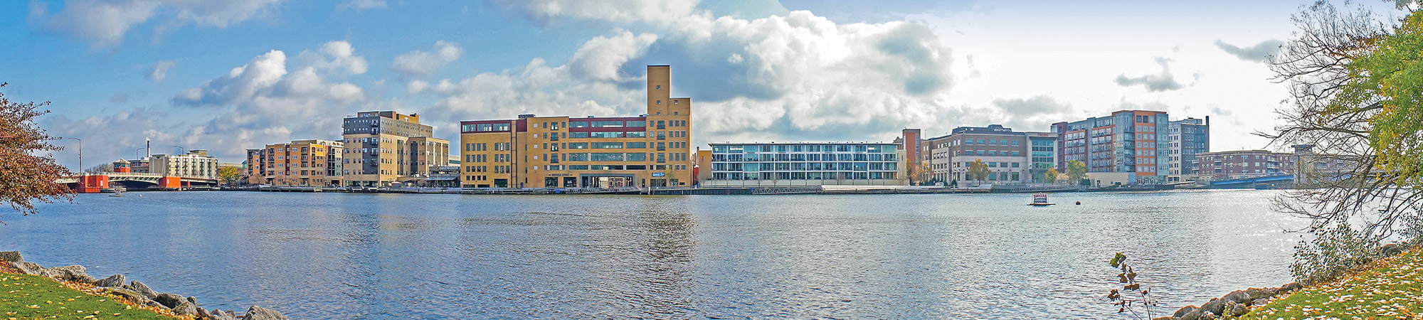 Green Bay skyline on the Fox River