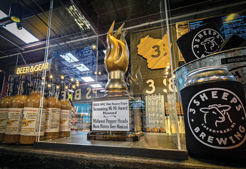 SM BIZ_midwest pepperheads trophy 3 sheeps.jpg