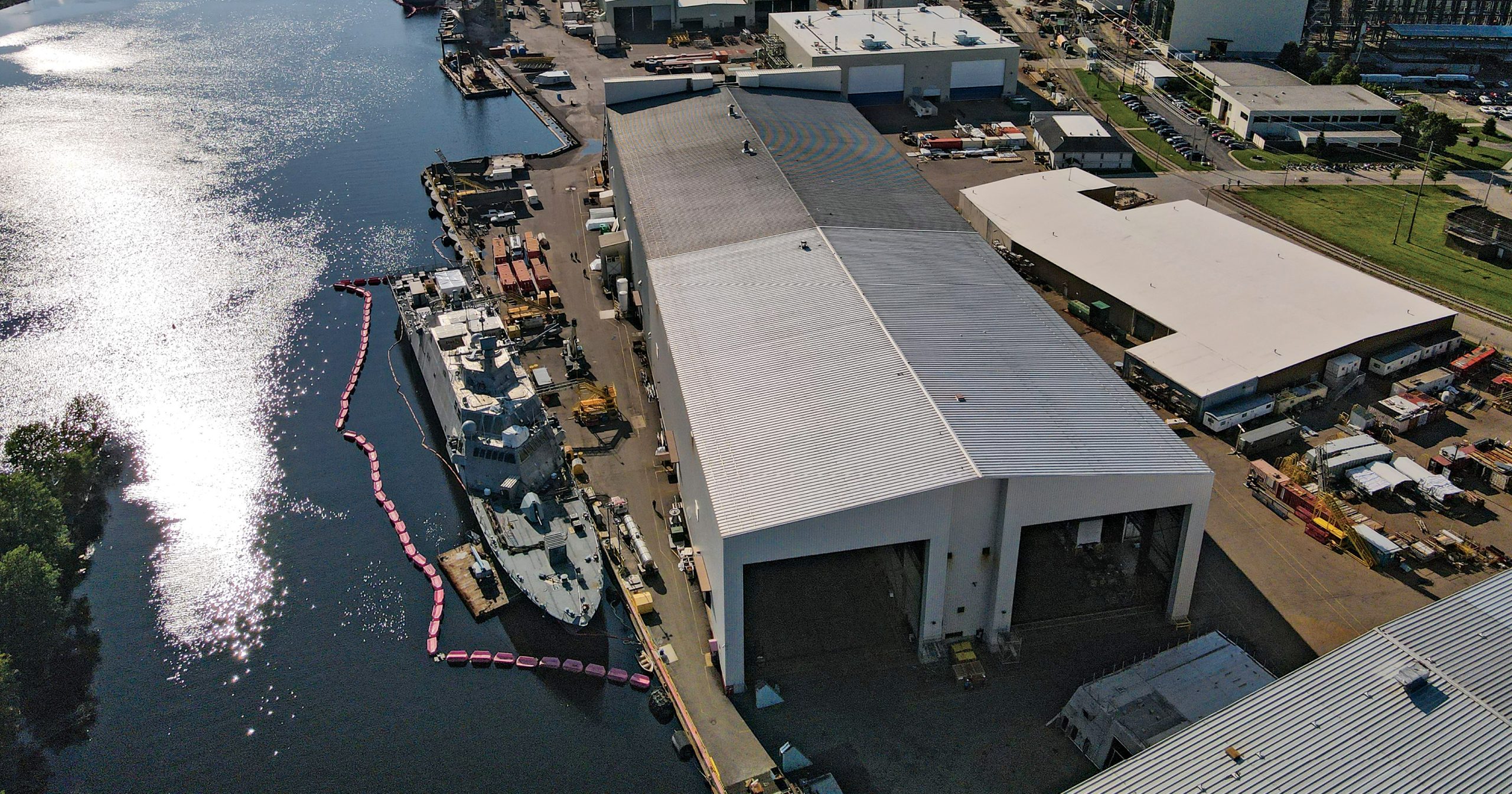 To prepare for work to begin on the Constellation-class frigate project in December, Fincantieri Marinette Marine is investing $200 million in capital improvements, including building a new erection site and installing a Syncrolift system for lowering ships into the water gently and efficiently.
