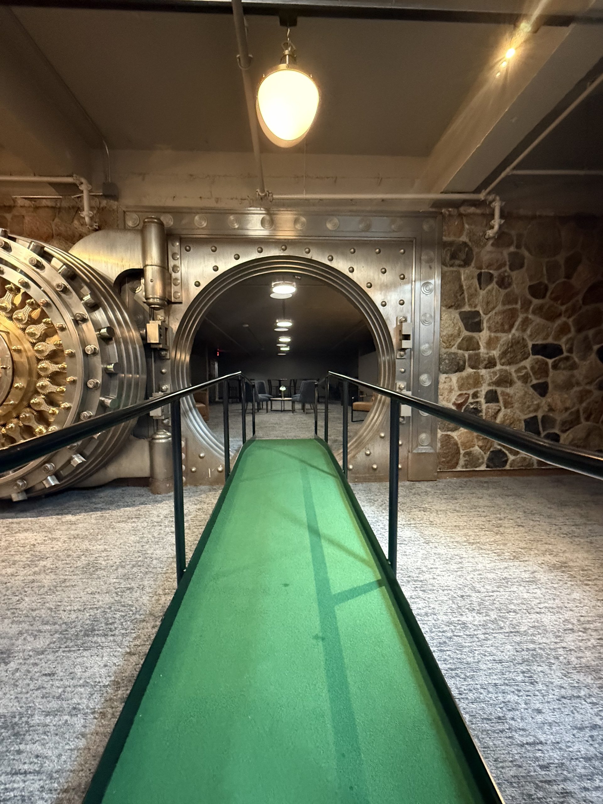 Vault 202 vault