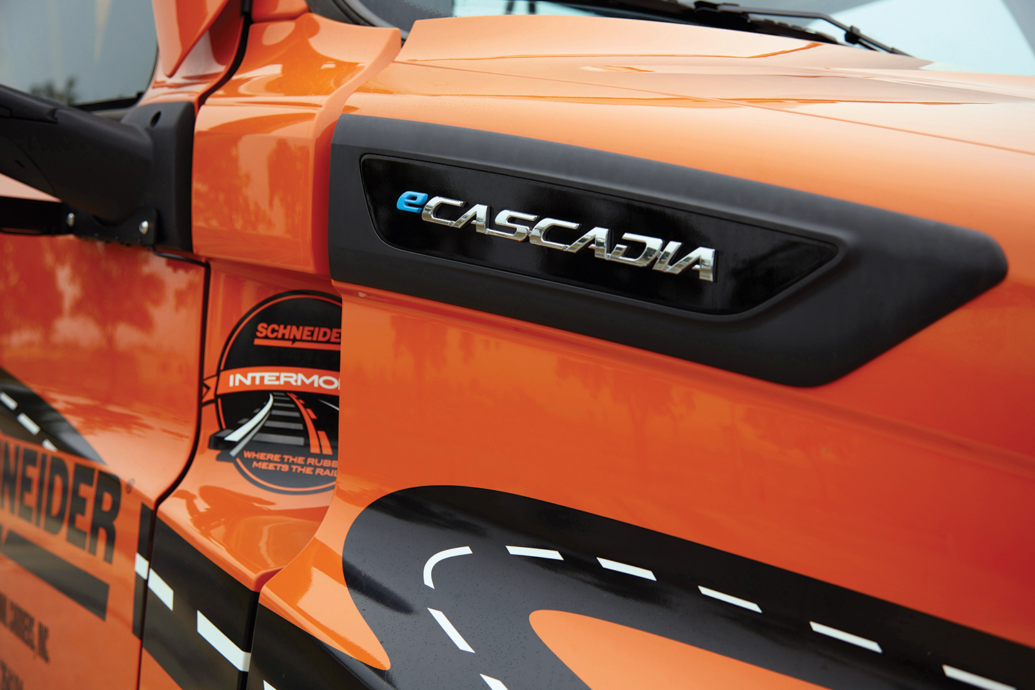Schneider will be adding 92 zero-emission electric trucks to its fleet by the end of the year, making it one of the largest zero-emission fleets in the U.S.