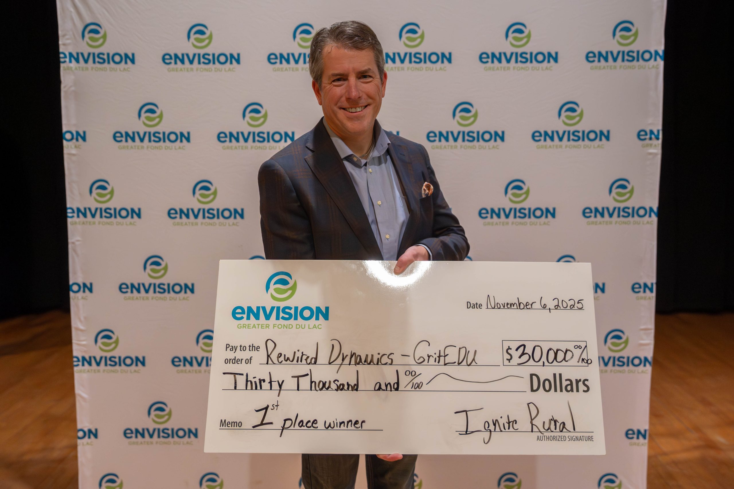 ignite-rural-business-accelerator-program-envision-greater-fond-du-lac-pitch-event-nicole-seidl-photography-2025-41.jpg