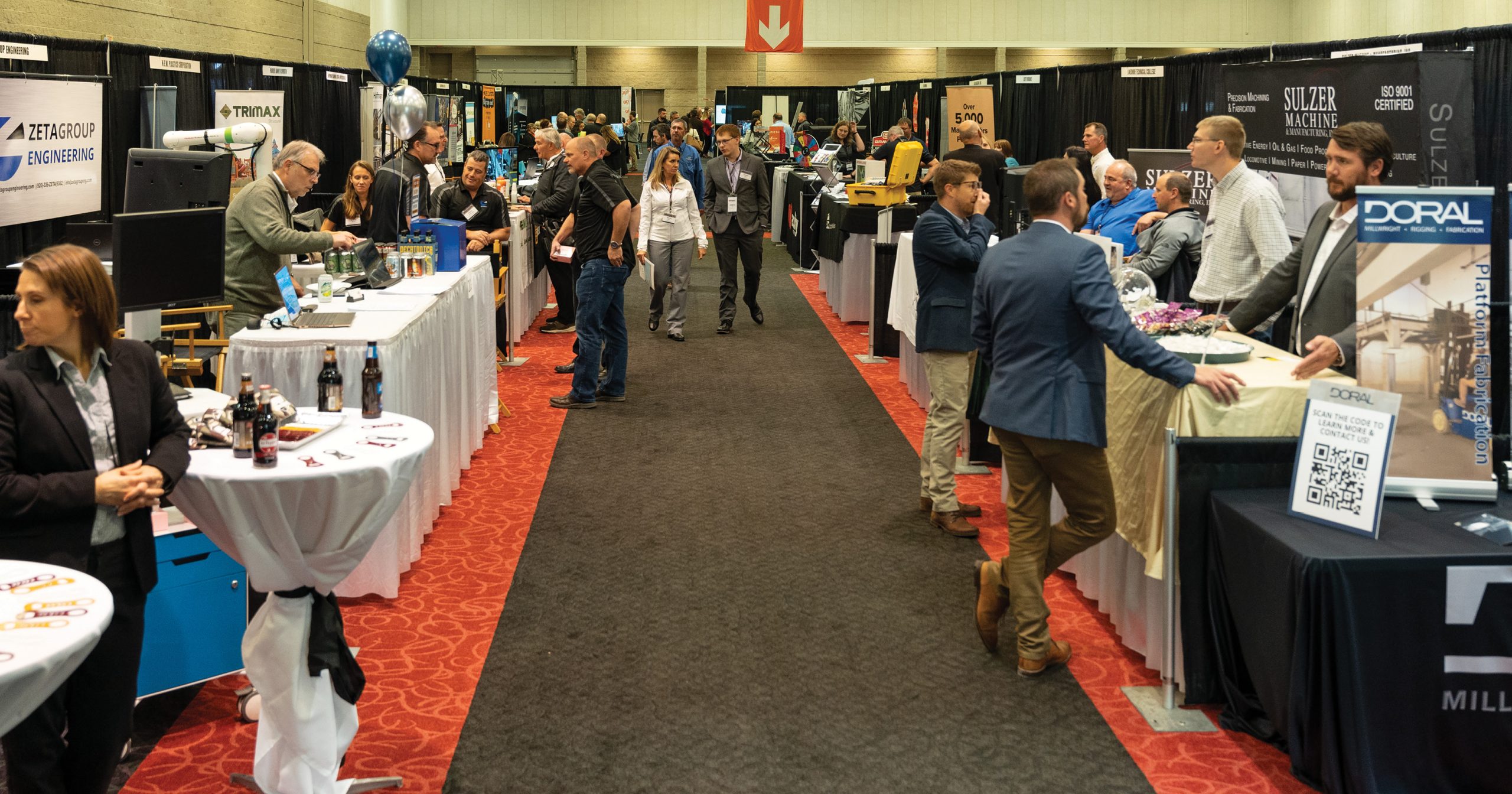 The exhibitor floor included around 200 organizations offering networking and interactive demonstrations.