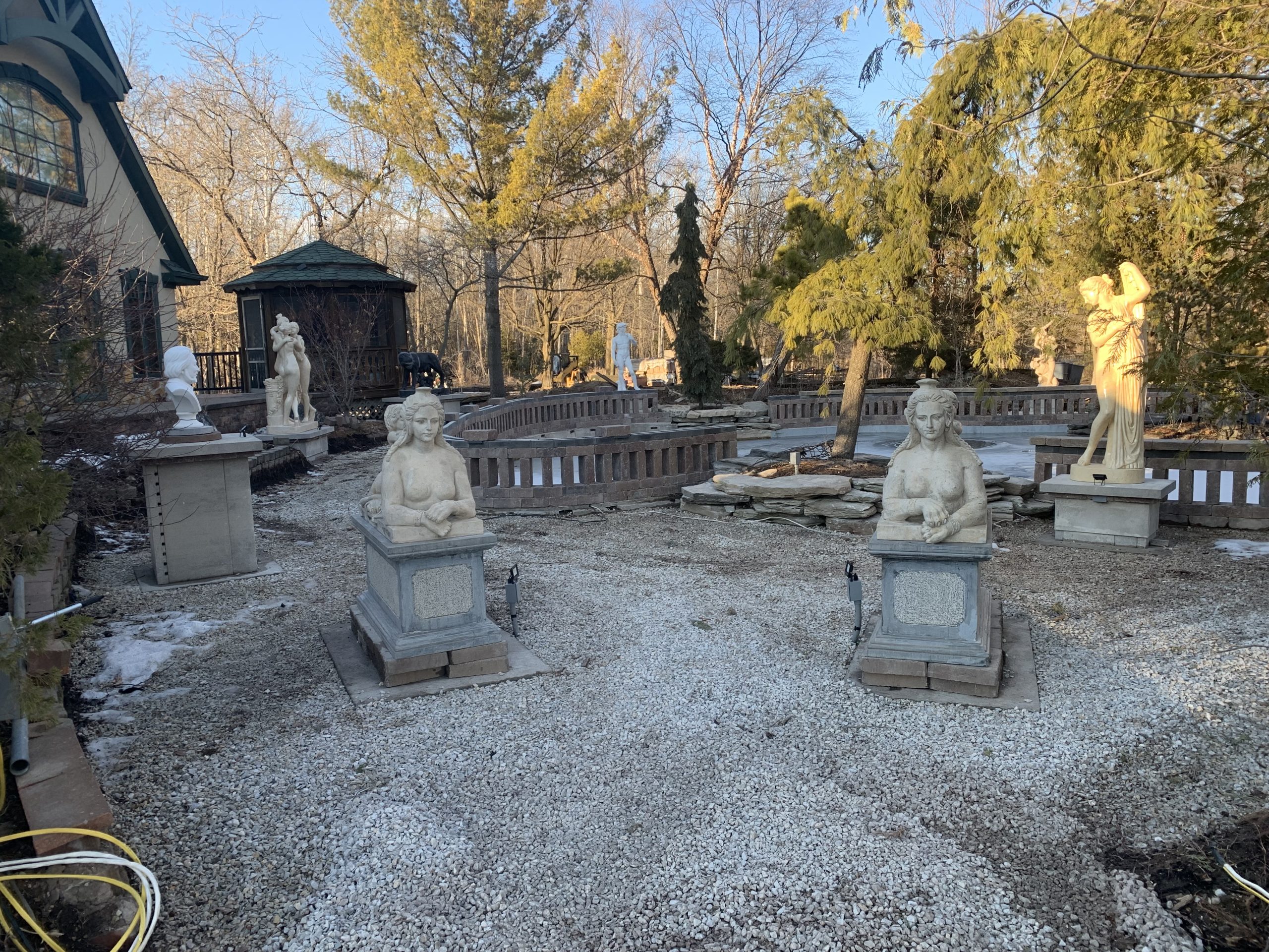 Daytime Scene front garden North view.jpg