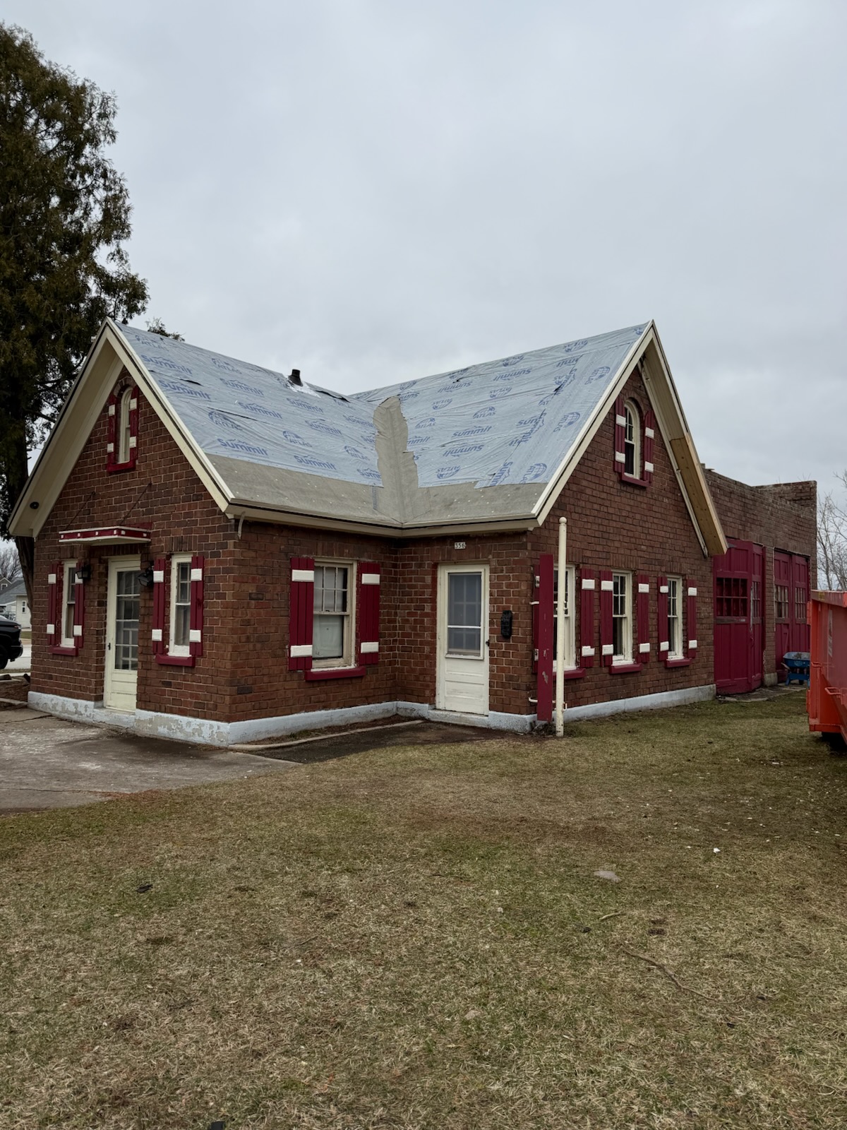 PHOTO 1 -THEDACARE SUPPORTS NEW GOLD CROSS EMERGENCY MEDICAL SERVICE STATION IN OSHKOSH.jpg
