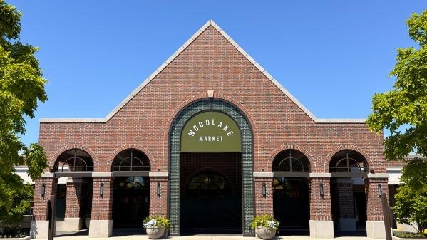 Woodlake Market